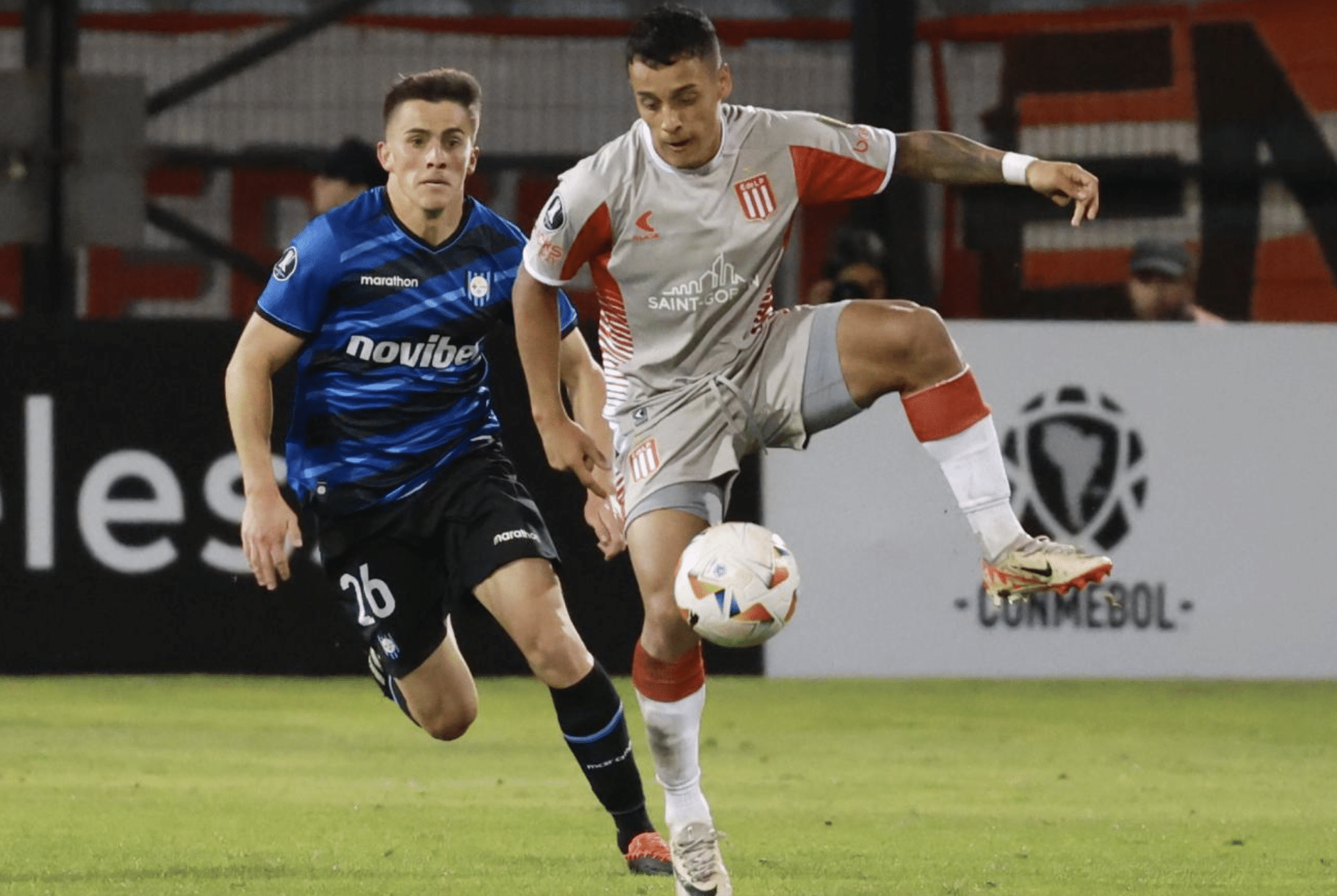 Estudiantes busca meterse en los 8vos de la Copa Libertadores.